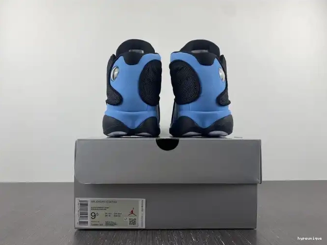 HYPE University Blue Air DJ5982-041 13 Jordan 0426